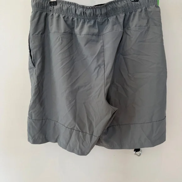Short Nike Gris large - Picture 2 of 3